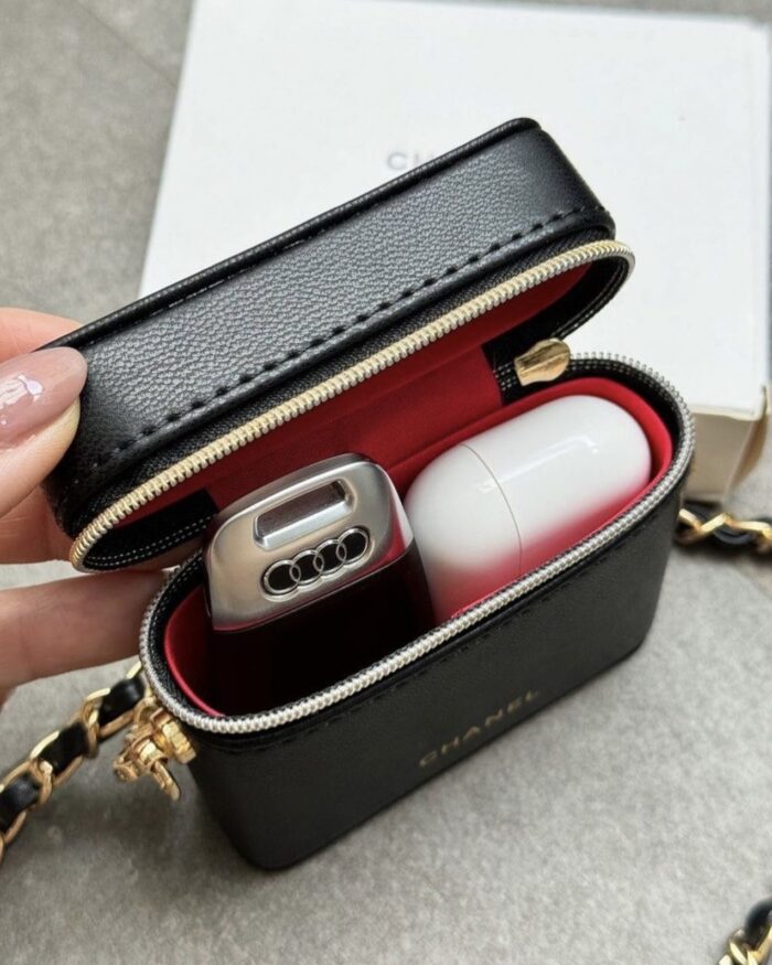 ⁦شانيل مايكرو⁩ - الصورة ⁦3⁩