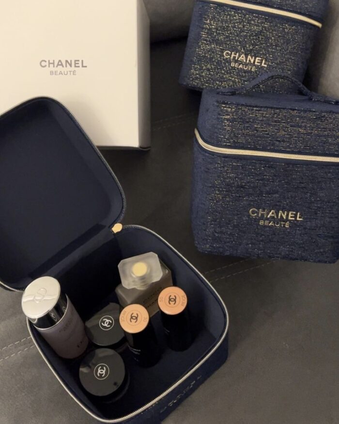 ⁦شانيل بيوتي كحلي⁩ - الصورة ⁦2⁩