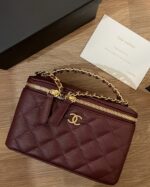 ⁦شانيل كلاسيك عنابي⁩ - الصورة ⁦3⁩